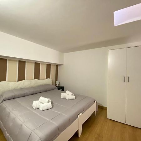 Le Camere Dei Re Normanni Palermo Exteriör bild