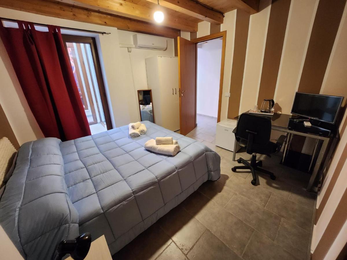 Le Camere Dei Re Normanni Palermo Exteriör bild